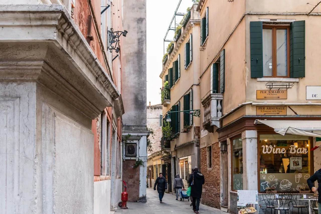 Apartment Doge'S Pantheon & St.Mark School In Hidden Venice Italy